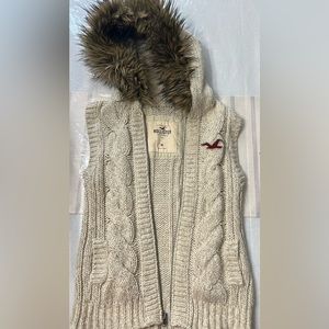 Hollister Sleeveless hooded sweater